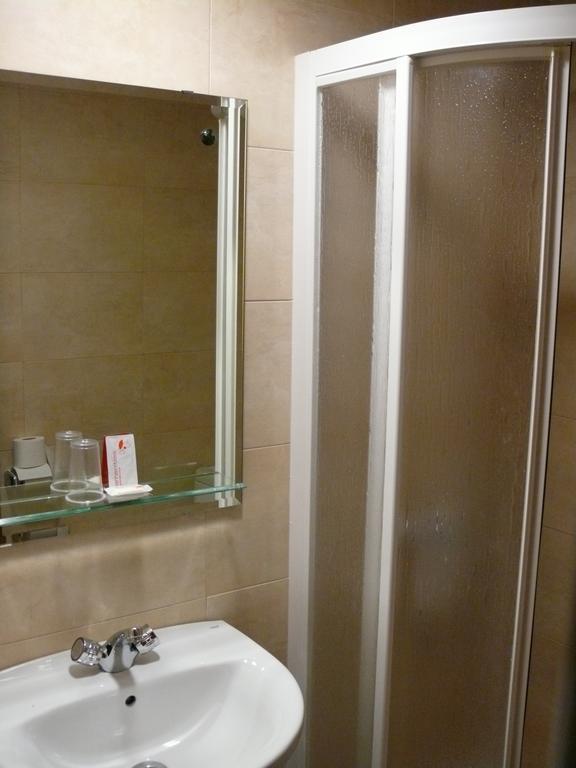 Hostal Navasfrias Salamanca Ruang foto