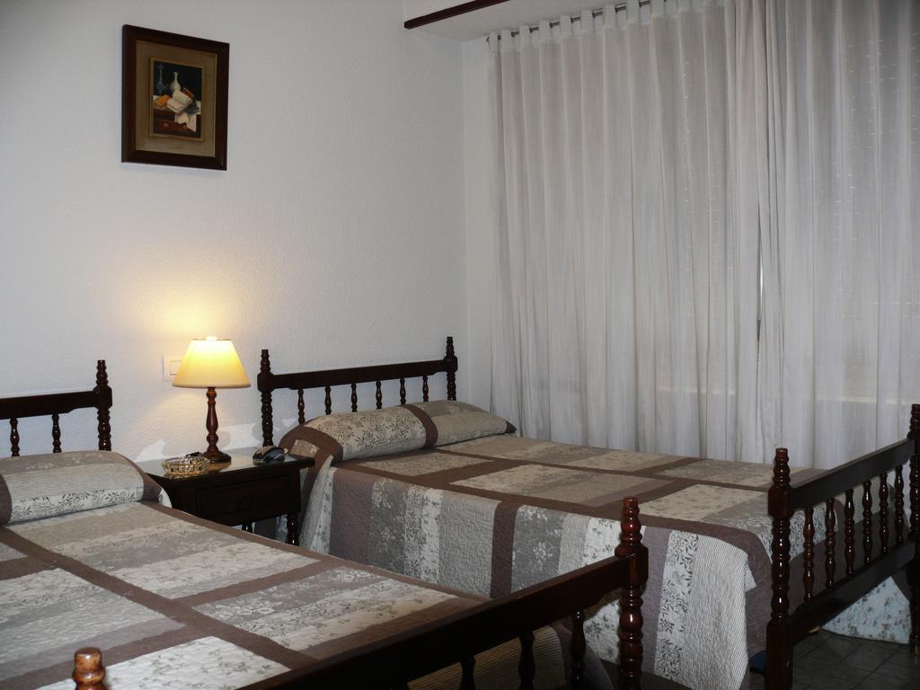 Hostal Navasfrias Salamanca Ruang foto